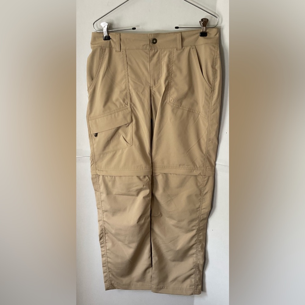 Columbia Tan Straight Leg Outdoor Pants Convertible 6 short. Omni shield